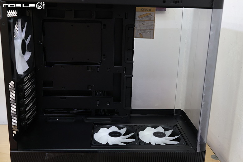 點我看大圖 寬廣視野 Antec 安鈦克 C6C AIR 三面曲面玻璃海景機殼