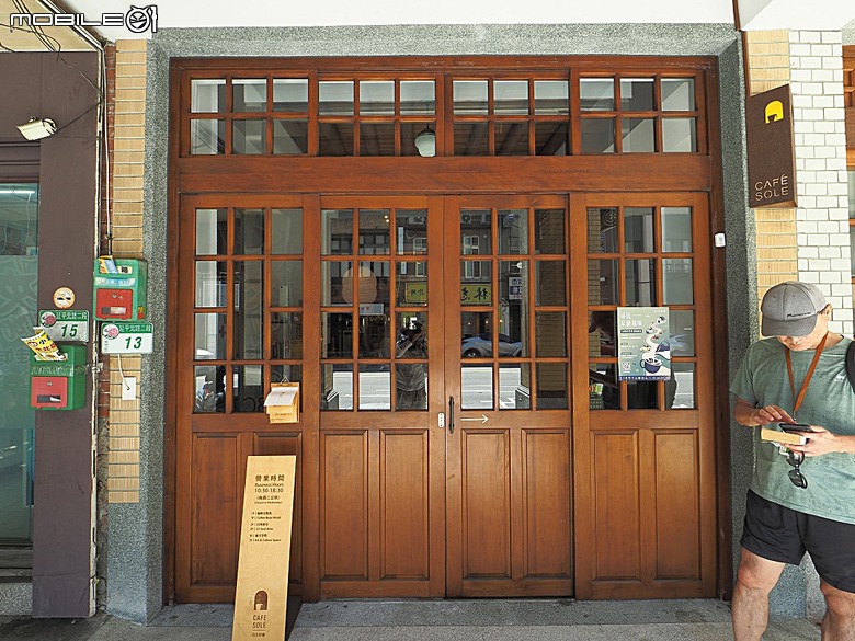 新芳春行、波麗路餐廳、黑美人大酒家、大千百貨、渭水驛站，還有美味吐司PILLO Bakery & café及好吃的大稻埕魯肉飯 — 2026初夏之大稻埕散策 東段 — 延平北路二段兩側及東側