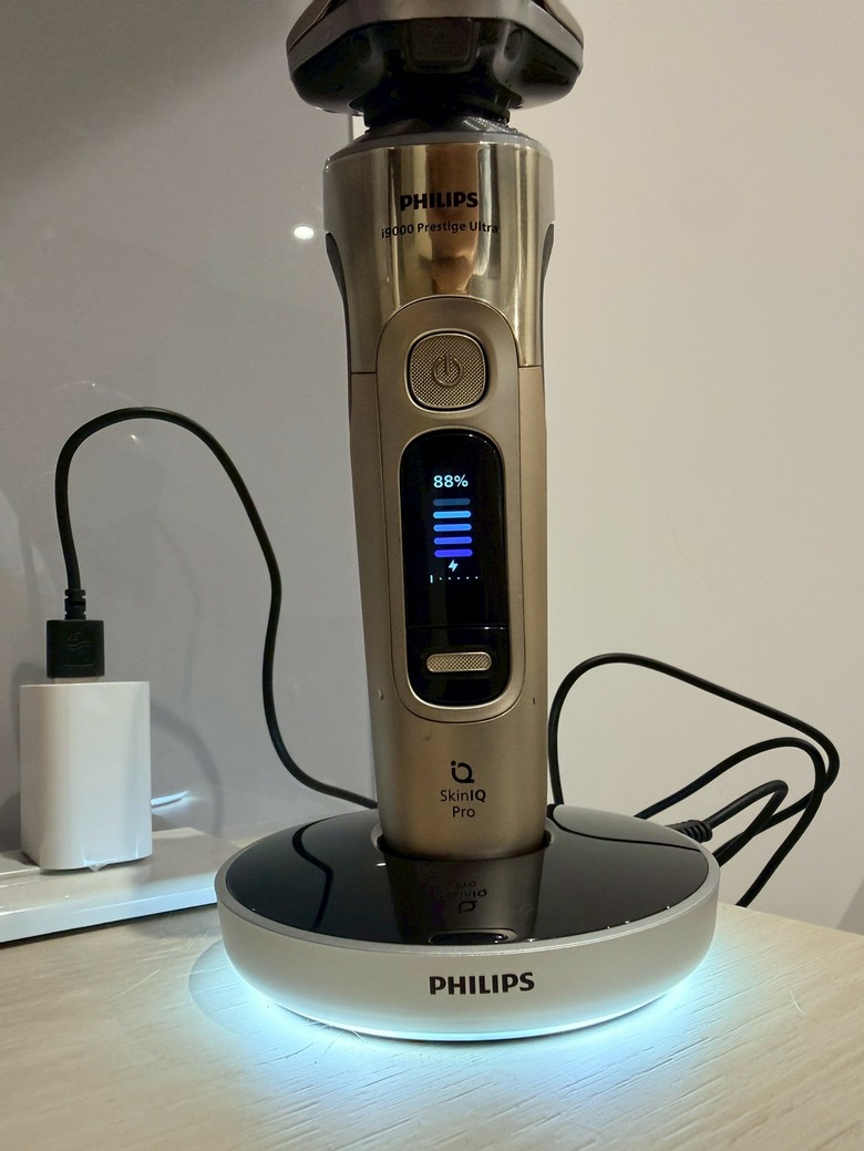 點我看大圖 買飛利浦刮鬍刀送除濕機 划算!