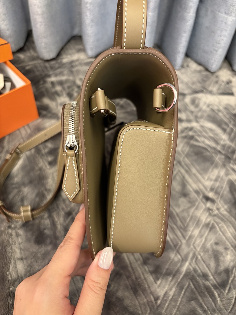 冷門寶藏還是工藝天花板？Hermès Équipier大象灰，越看越上癮的法式高級感