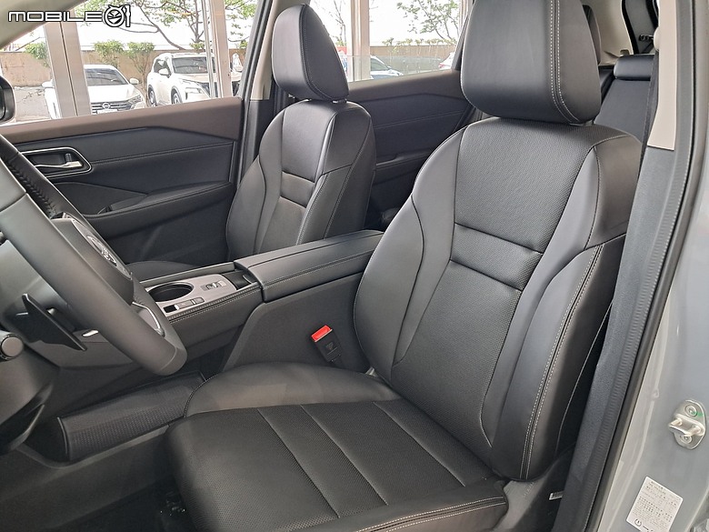 ★ 櫻花美學 の 匠人工藝 《 Nissan X-TRAIL 》Sentra KYB黑桶、ELF機油、氫氣除碳