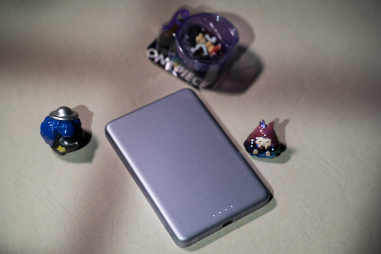 【開箱測試】小米磁吸超薄行動電源 5000 7.5W & 小米 3A 編織傳輸線 10cm