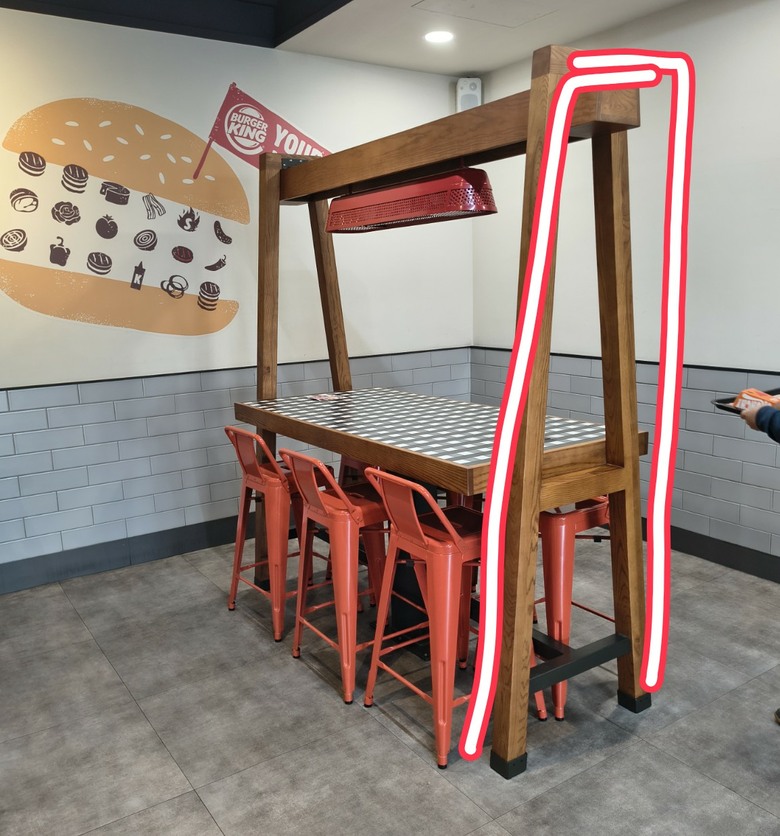 餐桌+櫥櫃組合..