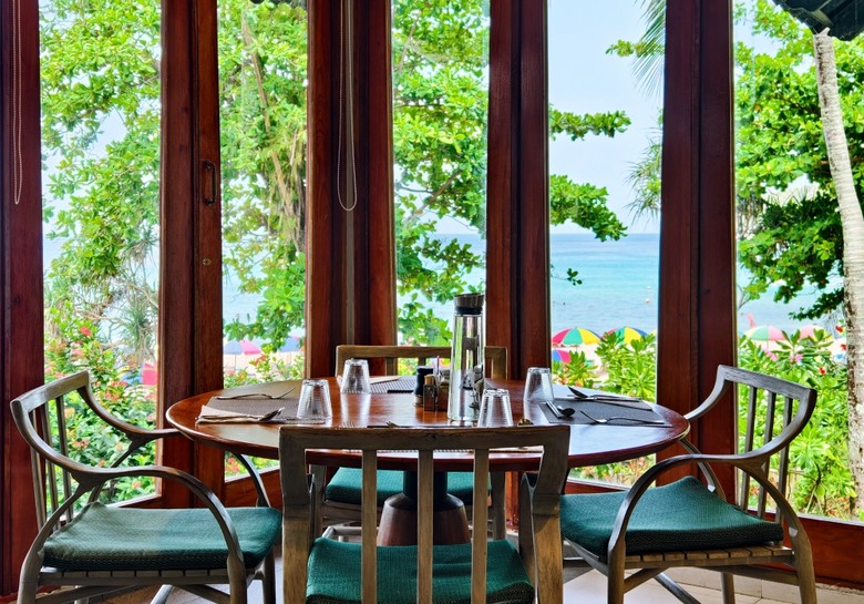 泰國旅遊 Club Med 普吉島全包式度假村｜美食、活動、親子俱樂部、娛樂秀一次看