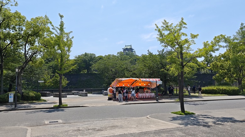 我與智能眼鏡的三天兩夜大阪快閃行 - Day2~Day3 - 天神橋筋商店街 / 梅田KYK炸豬排 / 阪急三番街 / 綱敷天神社御旅社 / 讀賣電視台柯南群像 / 通天閣 / 日本橋 / 達摩串炸 / 堺筋俱樂部 / INNN共乘體驗分享