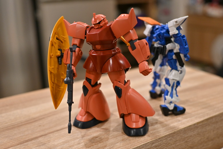 紅色有角三倍速【全家人的驚喜】HGUC MS-14S 夏亞專用傑爾古格 開箱分享