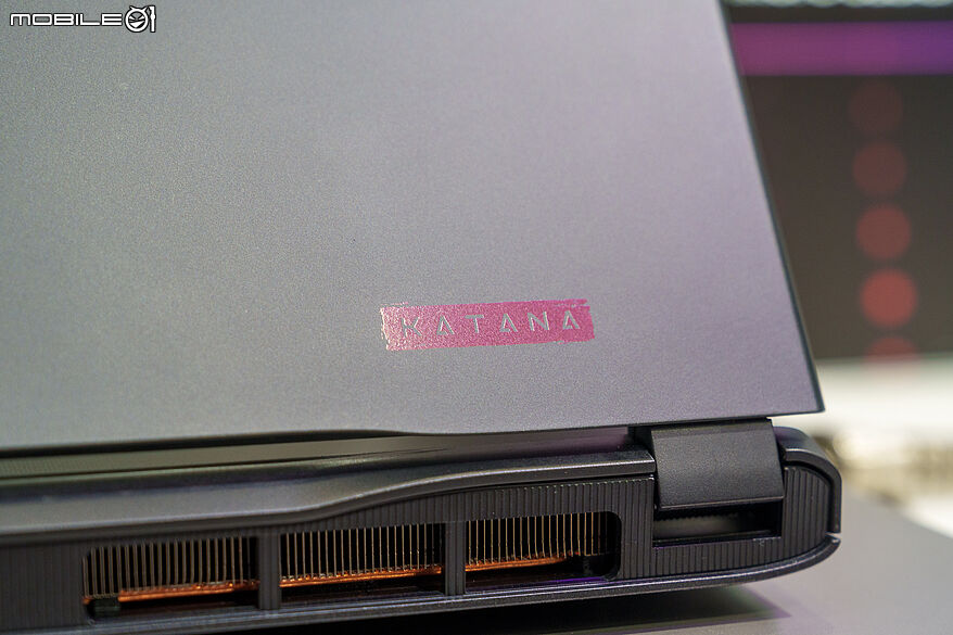 【Computex 2026】MSI 魔龍姬限定版筆電現身 再推 Katana 與 Venture 全新系列筆電