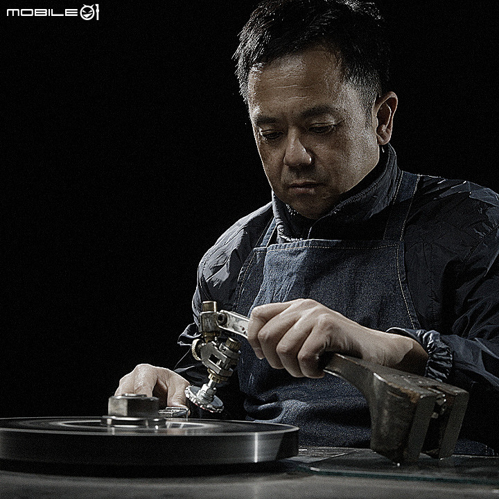 G-SHOCK「MR-G 30 周年」極地蛙王 MRG-BF1000EB-1A 限量登台！