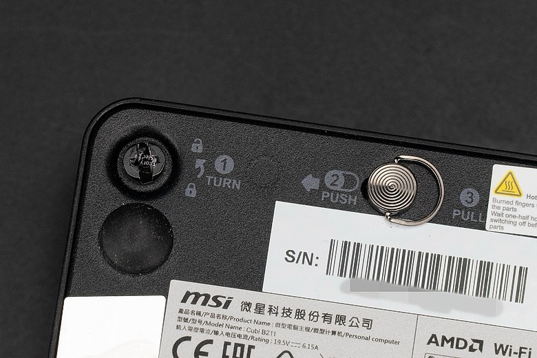 0.5 公升的桌面空間救星！微星 Cubi NUC AI+ 3MG 迷你電腦開箱：Core Ultra 300 處理器、雙 2.5G 網路加持