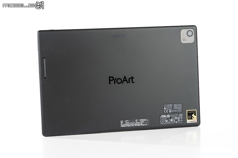 ASUS ProArt PZ14 (HT7407) 體驗｜尺寸更大、效能翻倍的隨身 AI 工作站！