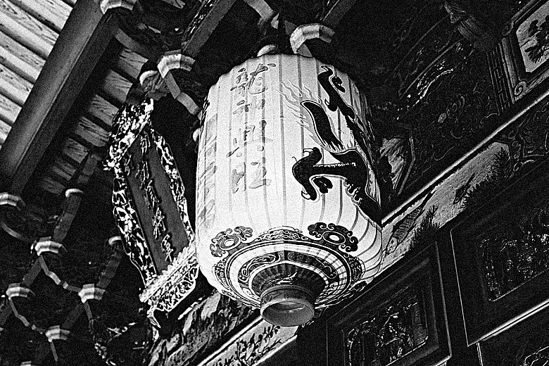 RICOH GR IV Monochrome 評測報告｜以純粹光影、譜寫口袋裡的黑白詩篇！