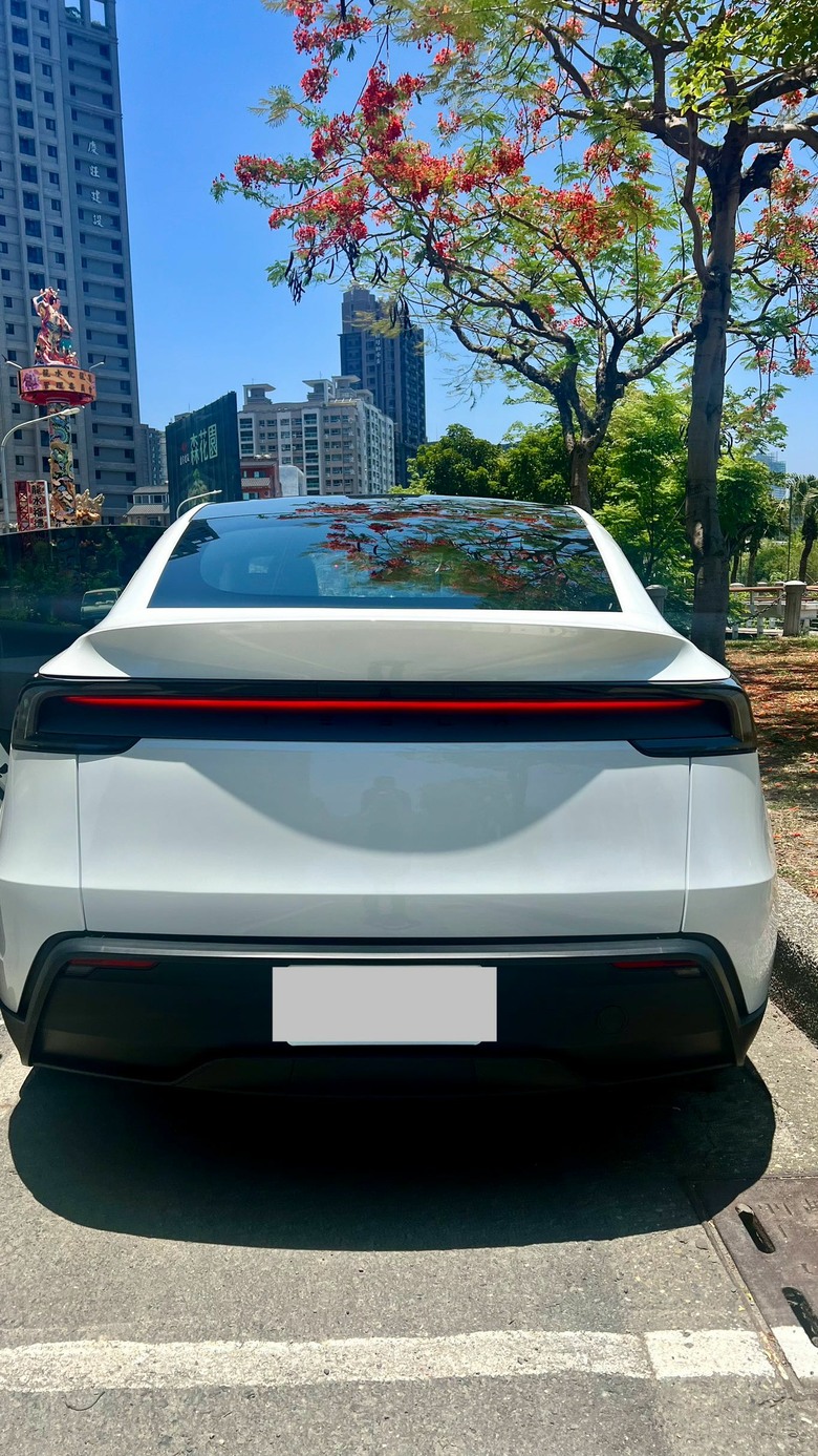 [高雄交車開箱］2026Q2 Model Y交車過程