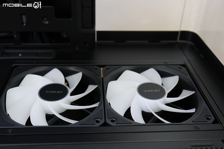 點我看大圖 寬廣視野 Antec 安鈦克 C6C AIR 三面曲面玻璃海景機殼