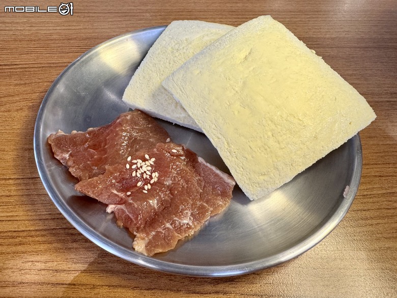 [台南] 焼肉カルビ