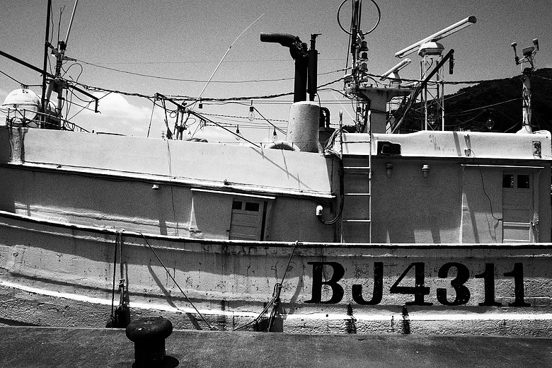 RICOH GR IV Monochrome 評測報告｜以純粹光影、譜寫口袋裡的黑白詩篇！