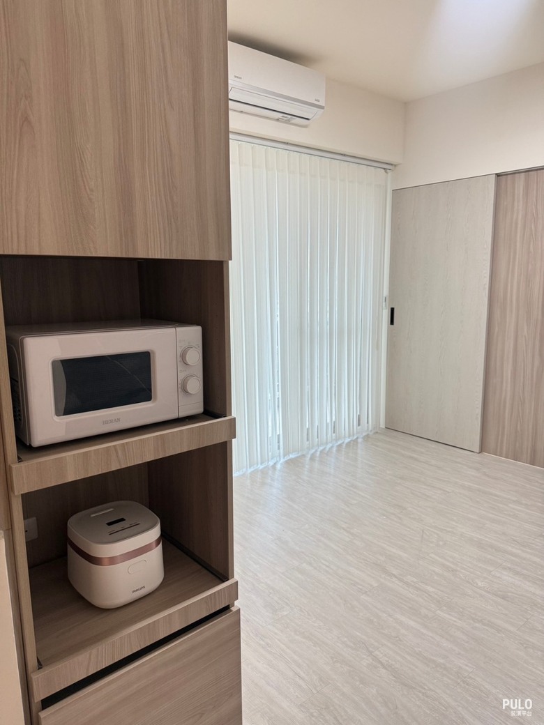 【開箱】桃園中古屋輕裝潢,13坪小宅用系統櫃隔出獨立臥室