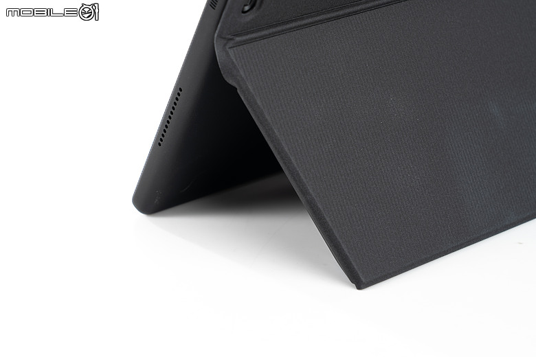 ASUS ProArt PZ14 (HT7407) 體驗｜尺寸更大、效能翻倍的隨身 AI 工作站！