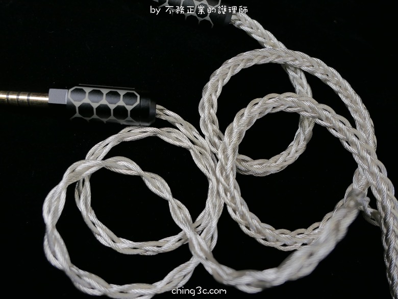 Han Sound Audio 漢聲「伏羲」、「女媧」耳機升級線：深度對比四芯、八芯，如此超值如何抉擇？