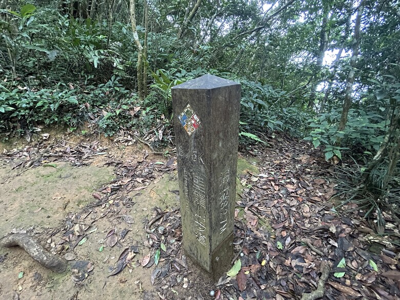 瑯 嶠 首 岳 - 里 龍 山 (小百岳編號80)