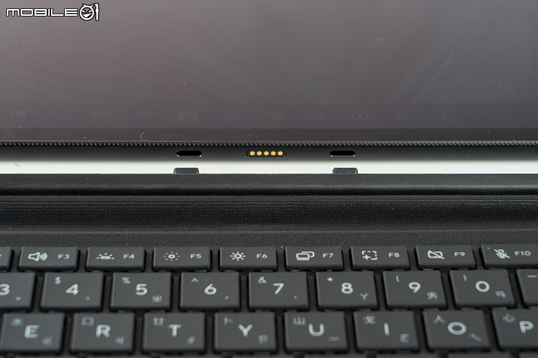 ASUS ProArt PZ14 (HT7407) 體驗｜尺寸更大、效能翻倍的隨身 AI 工作站！