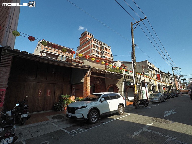 大稻埕歷史風貌特定專用區、Olympus Plaza Taipei、永樂町派出所、十連棟、大稻埕辜宅、福生堂醫院，順便品嚐昭和浪漫洗濯屋的烤糰子與甜點冰品 — 2026初夏之大稻埕散策 北段 — 民生西路以北至民權西路大橋頭站之間