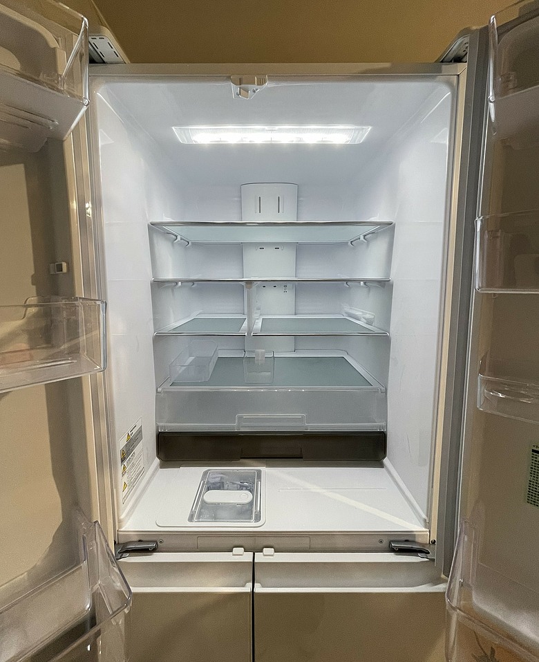點我看大圖 【體驗合作】三菱電機日製電冰箱 MR-WZ54K 使用心得篇-靜謐運轉下的純粹冰爽鮮味