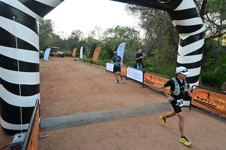 Big Five Marathon 在非洲大草原上跑步 ，一場改變我對馬拉松定義的旅程。