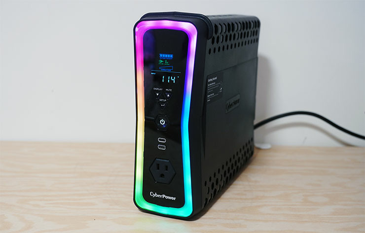 CyberPower GX150C2M 開箱：首款內建 RGB 燈效的「電競風 UPS」，守護遊戲玩家的頂規硬體！