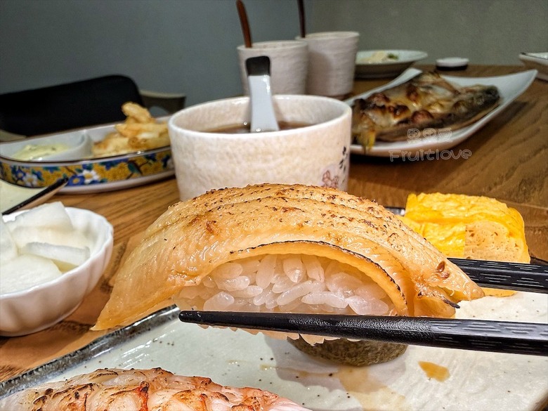 生魚片丼飯太銷魂!山藥細麵、一夜干都必點!適合聚餐包場