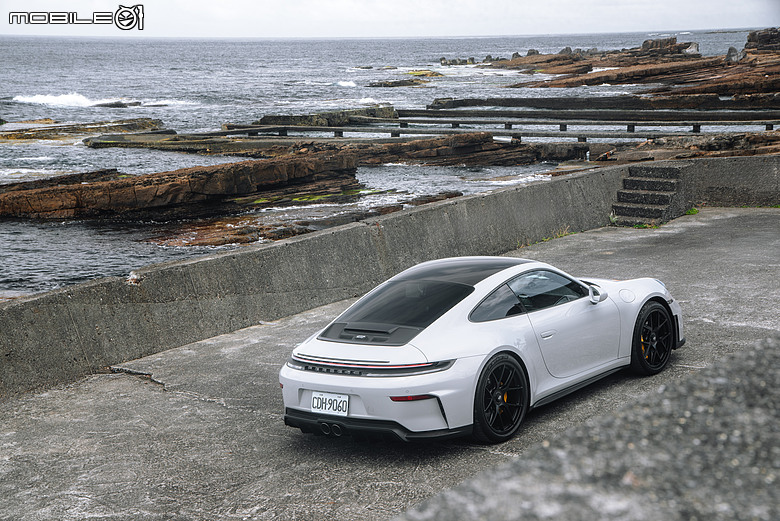 Porsche 911 GT3 with Touring Package試駕｜藏起尾翼，藏不住實力！