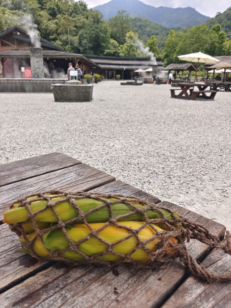 麻繩理工學院深入研究-小雲豹清水地熱麻袋與棉袋之煮食比較