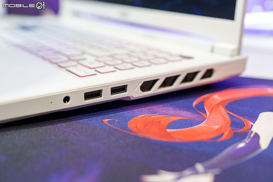 【Computex 2026】MSI 魔龍姬限定版筆電現身 再推 Katana 與 Venture 全新系列筆電