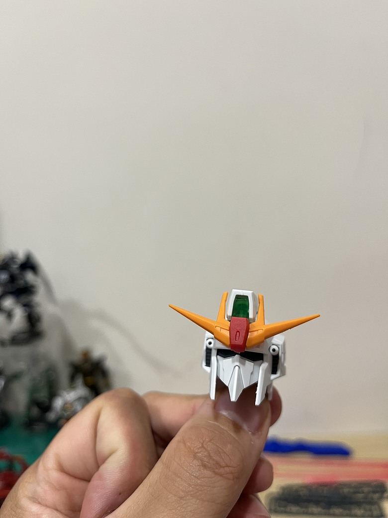 點我看大圖 【陸模開箱】爆閃1/72 ZETA Z鋼彈|超大尺寸超便宜售價,組裝後真實心得