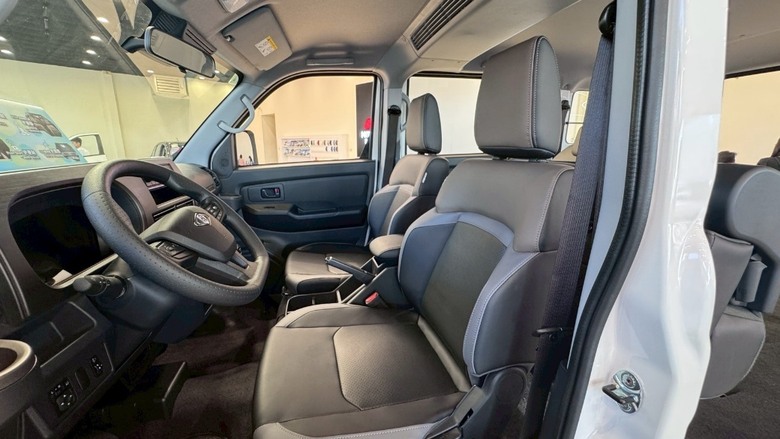 買給老婆開J SPACE當代步車適合嗎?