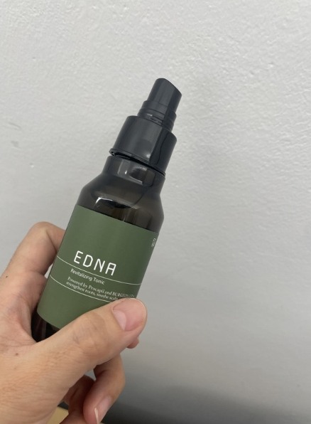 【分享】夏天油頭狂落髮怎麼辦？細軟塌必看的強健髮根指南 洗出蓬鬆豐盈髮！