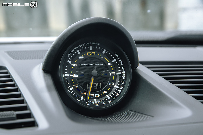 Porsche 911 GT3 with Touring Package試駕｜藏起尾翼，藏不住實力！