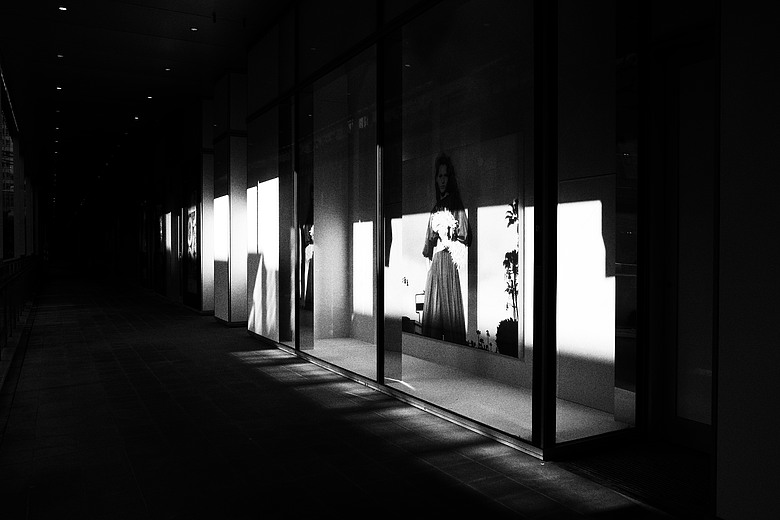 RICOH GR IV Monochrome 評測報告｜以純粹光影、譜寫口袋裡的黑白詩篇！