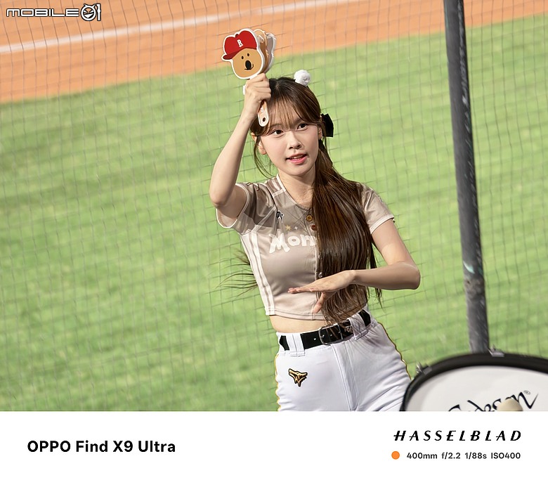 OPPO Find X9 Ultra 哈蘇增距鏡球場實戰｜免大砲也能拍清啦啦隊！