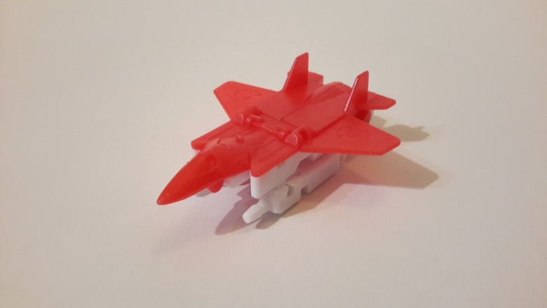 【玩情懷收回憶】上個世紀變形機器人食玩模型（陸海空軍事載具篇）