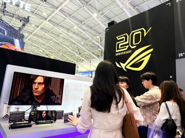 【COMPUTEX 2026 -ROG攤位體驗-電競周邊 】ROG 20 週年 Edition 20：透明黑金之下，玩家信仰的工藝展演