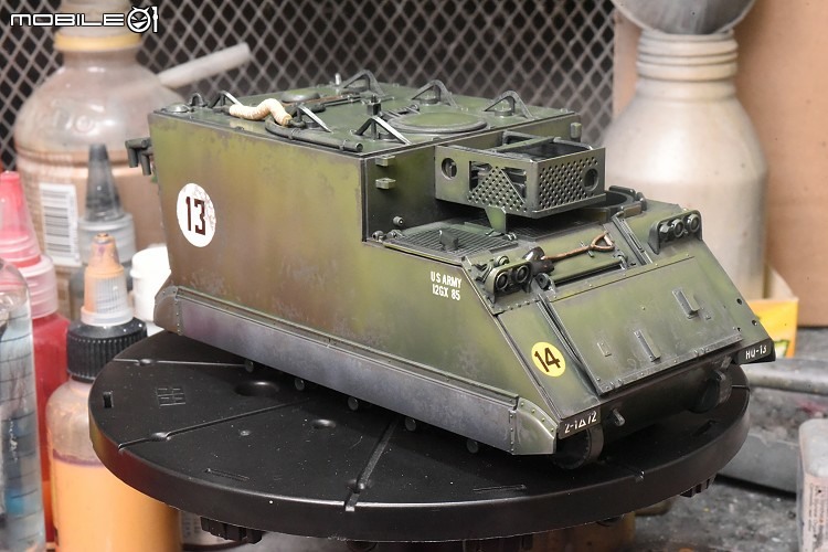 [模型製作記] M577 裝甲指揮車 1/35