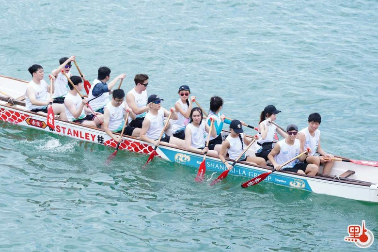 香港赤柱百舸爭流盛況！逾180支隊伍競渡　全日激戰47場