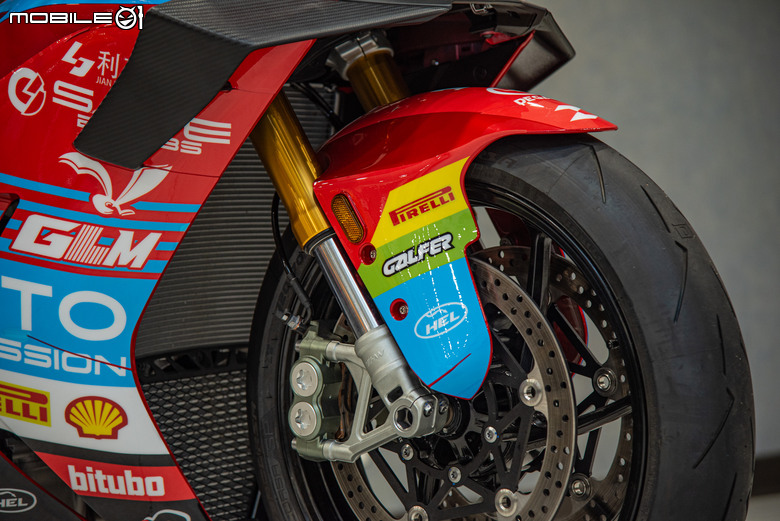 張雪機車 ZXMOTO 820RR實車開箱｜來自中國的三缸戰鬥機！WSBK SSP賽事當紅炸子雞！