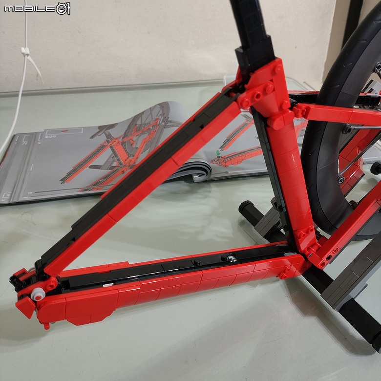 點我看大圖 🚴 LEGO 11380 公路車 |動手拼出公路魂