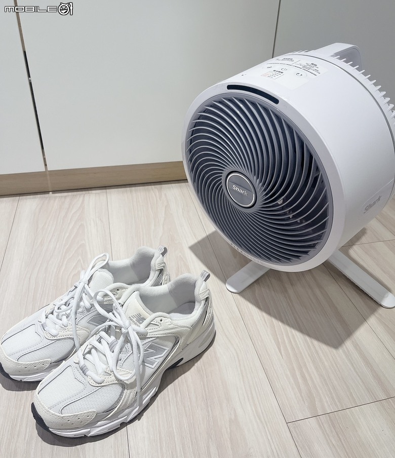 開箱|顏值與實用性兼具?Shark FlexBreeze 無線風扇使用心得