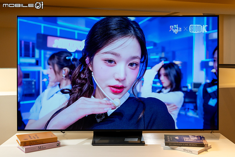 電視一台真的夠嗎?Samsung Micro RGB R85H 與 OLED S90H 智慧顯示器實測體驗|客廳共享、書房沉浸的電視新分工