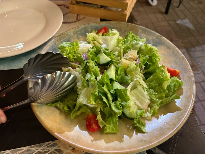 阿爾巴尼亞🇦🇱第一天 - 首都地拉那美食現代建築之旅