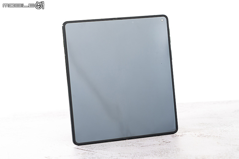 motorola razr fold｜首款大摺初試鋒芒，極致手寫體驗解放創作潛力！
