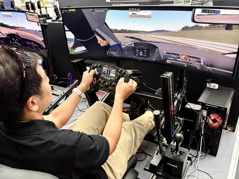 【COMPUTEX 2026】原來賽車模擬器可以這麼真!MOZA Racing 體驗分享
