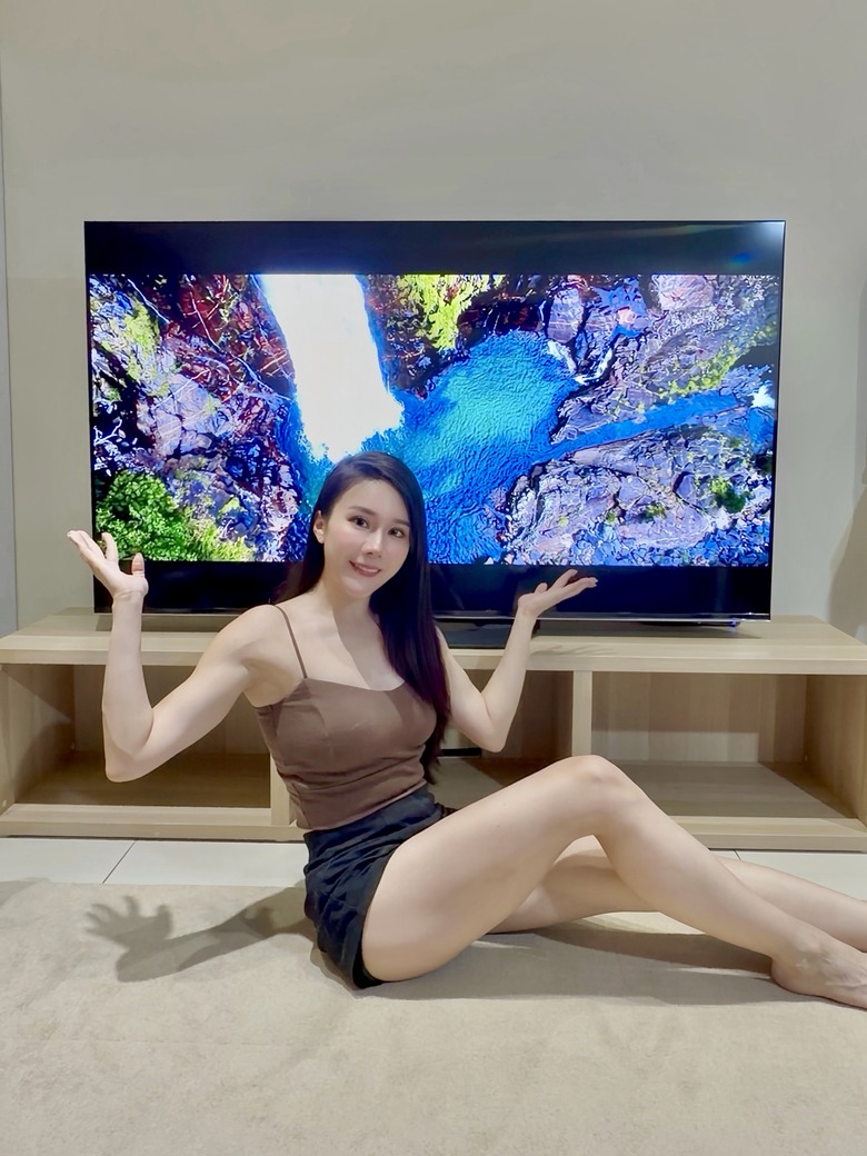 開箱【iNclo】65吋 QD Mini LED 智慧顯示器|576分區控光+原生144Hz 追劇打遊戲都超有感✨
